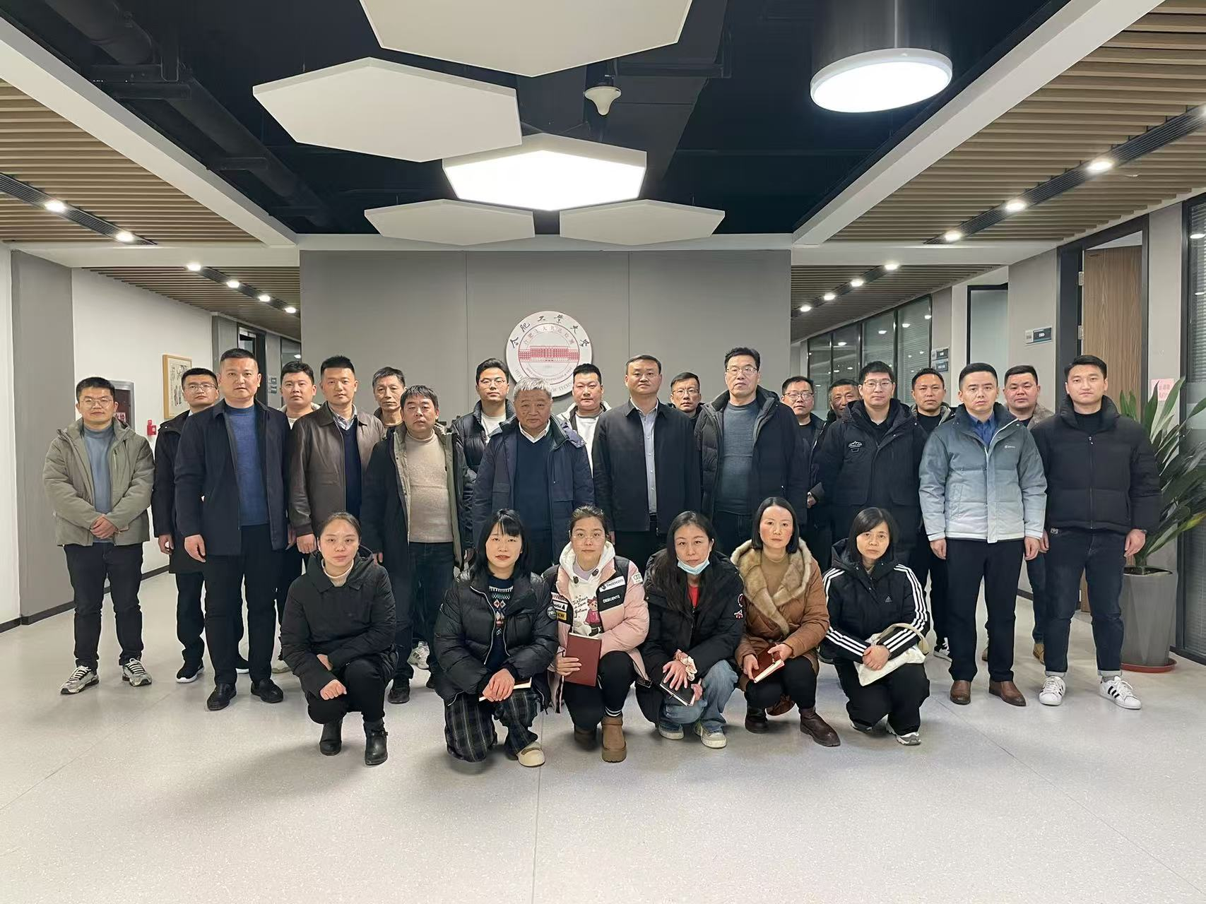 灵璧县建科工程质量检测中心赴公司考察交流